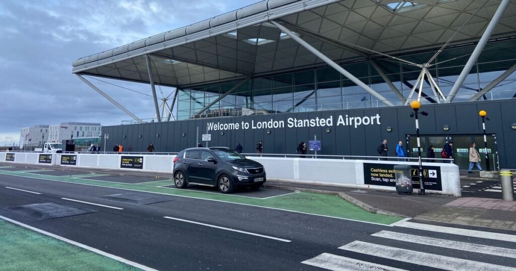 Why Choose Us for Stansted Airport Transfers
